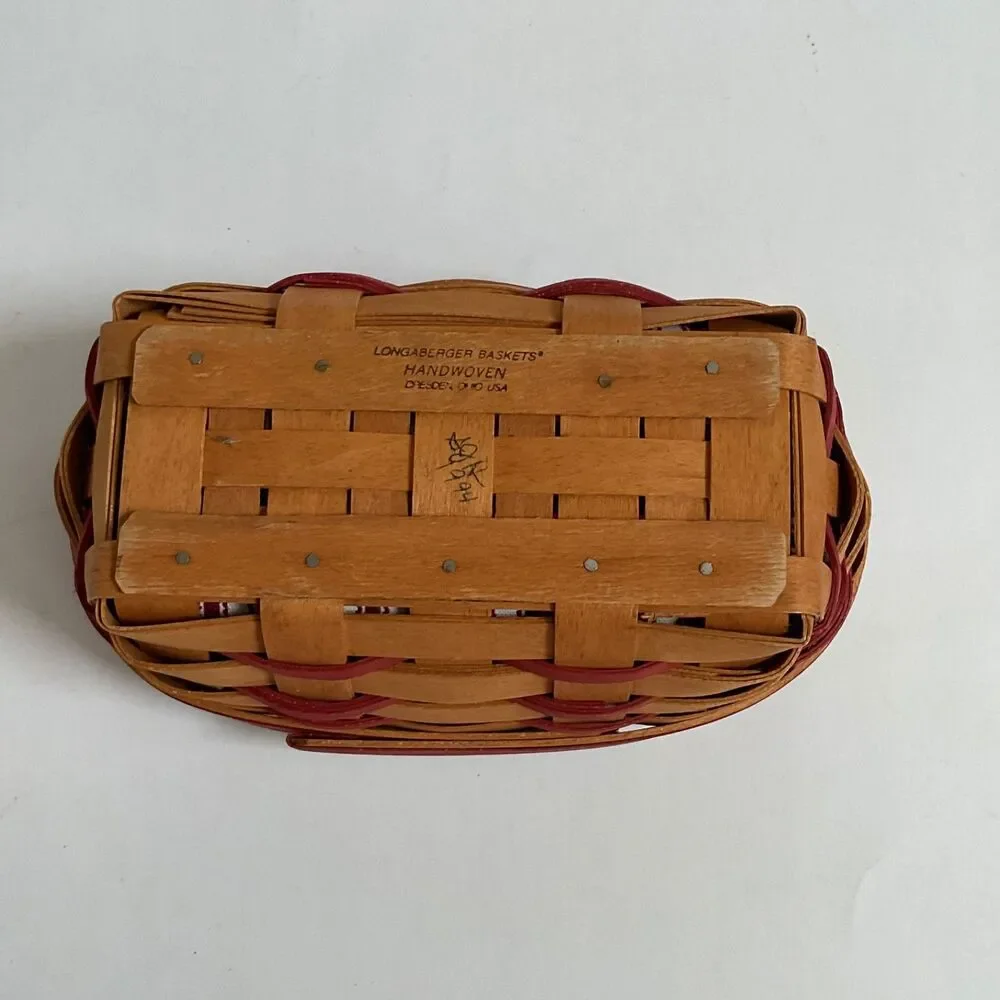 Longaberger 1994 Sweetheart Be Mine Valentine Basket Striped Liner & Protector